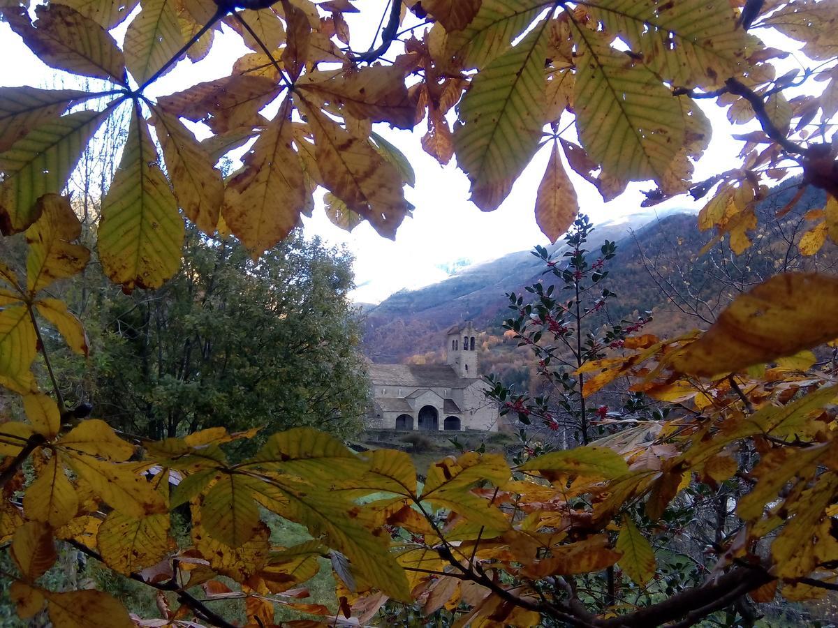 Albergue El Ultimo Bucardo Linás de Broto Dış mekan fotoğraf