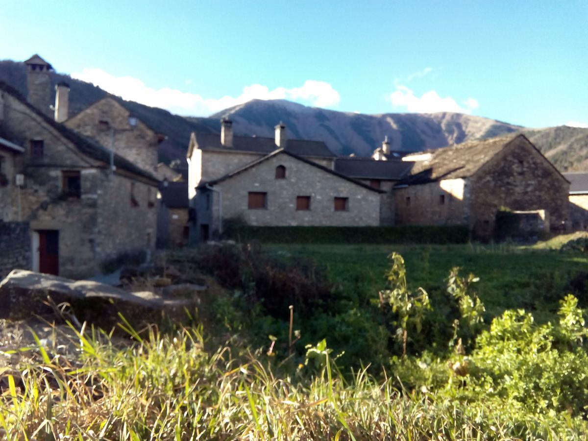 Albergue El Ultimo Bucardo Linás de Broto Dış mekan fotoğraf